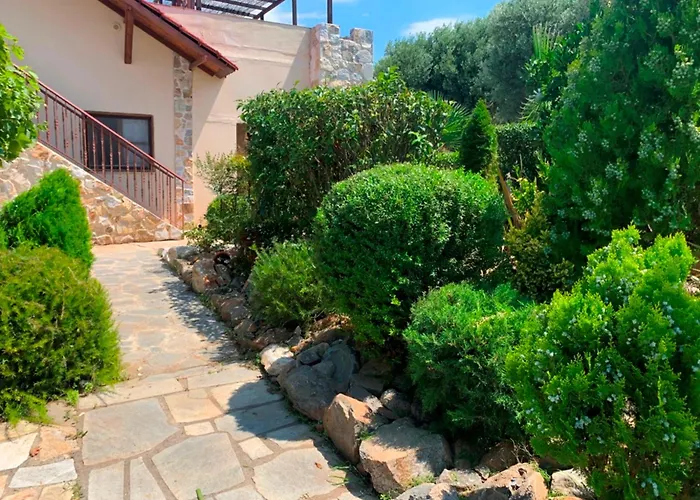 Villa Laskari Sea View